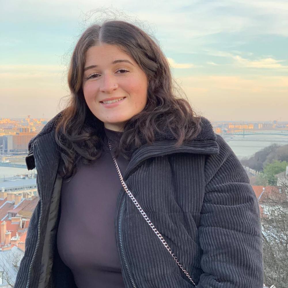 Meet your Posher, Katie